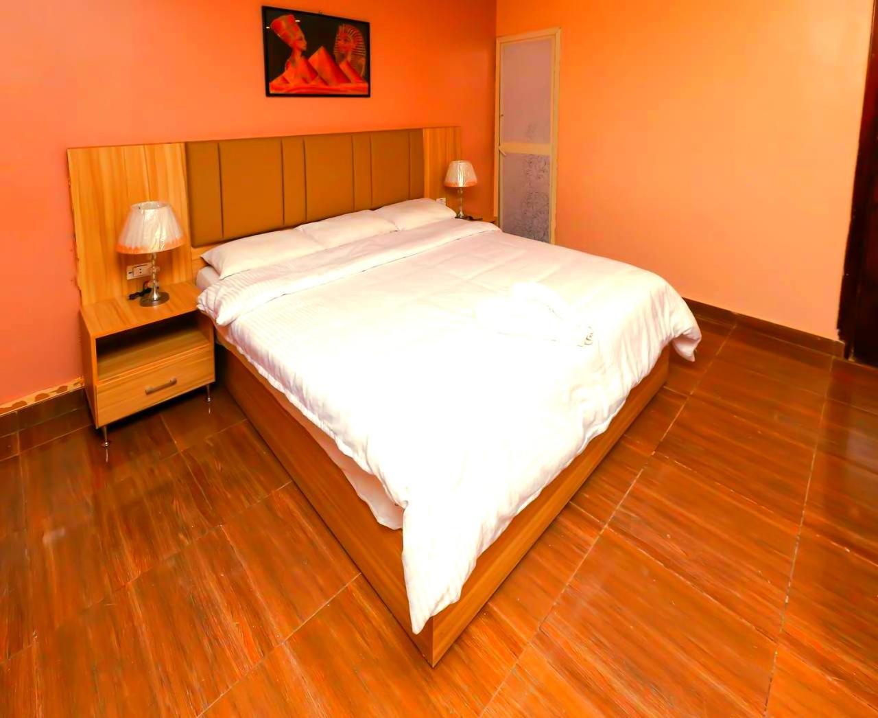 Hotel Pyramids Express 3*