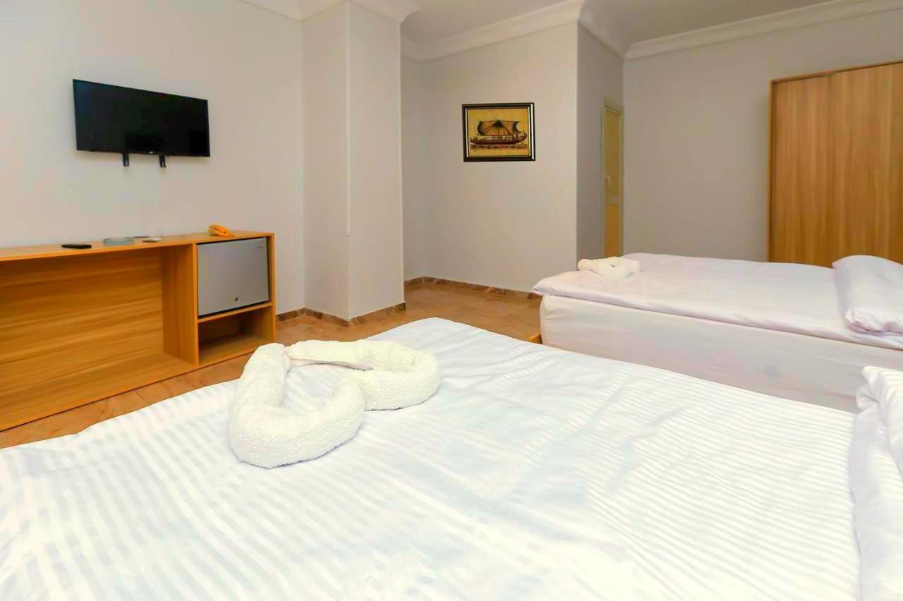 Hotel Pyramids Express 3*